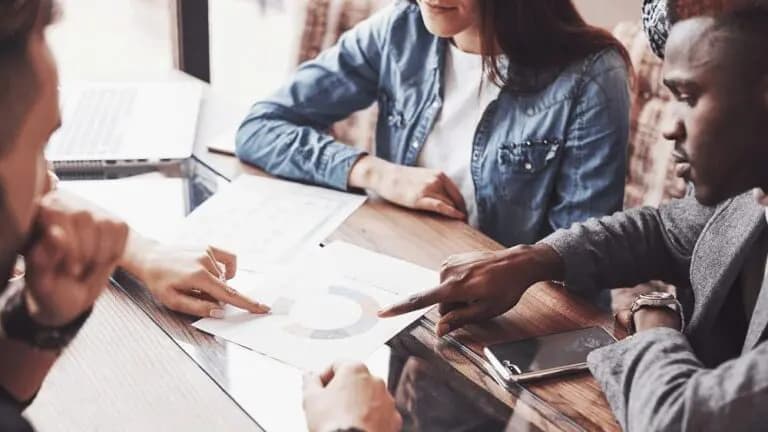 Imagen asociada a Creación de empresa en España para extranjeros no residentes