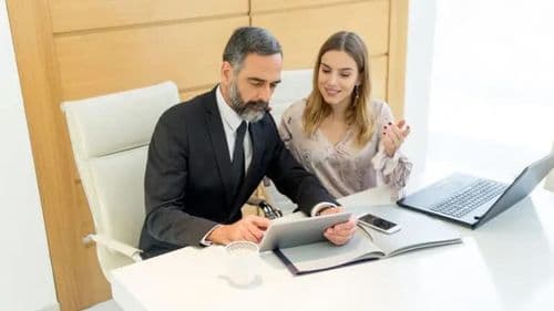 Imagen de articulo Asesoramiento y asistencia legal en relación con asuntos financieros