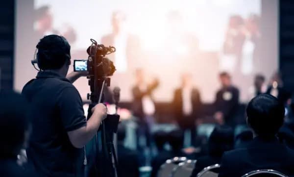 Type V Visa for audiovisual and/or digital production