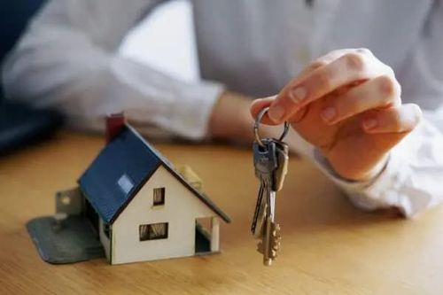 ¿Cómo funciona el derecho inmobiliario en Colombia?